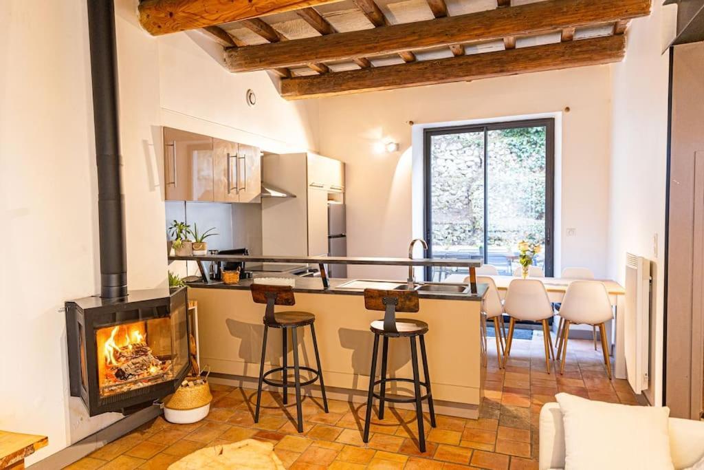 Maison De Village Barbentane Avec Spa 외부 사진
